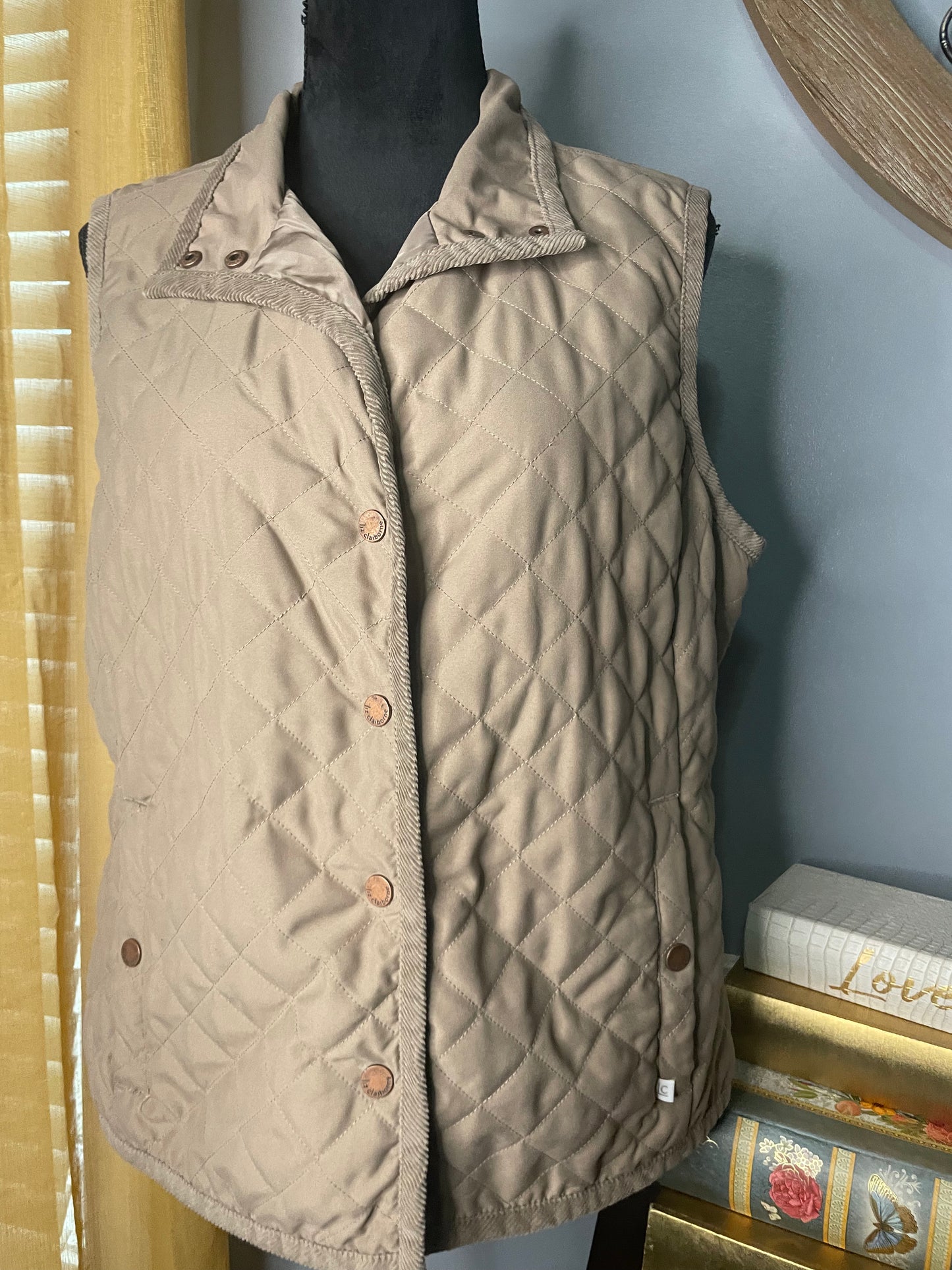 Liz Claiborne Vest